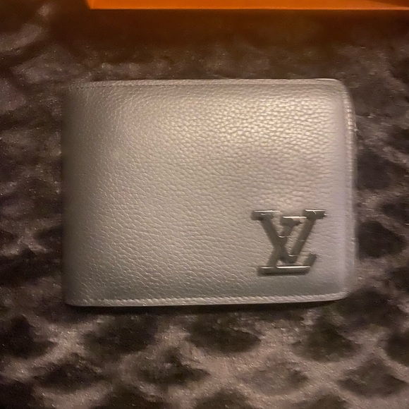 Men’s wallet - Picture 2 of 2